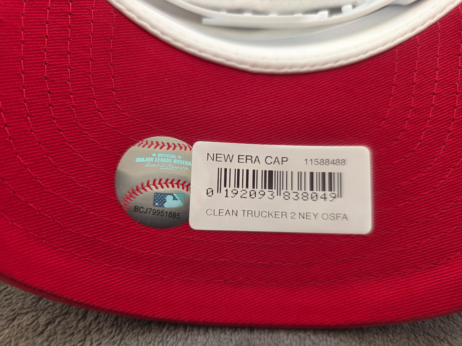 New Era Men's Snapback Trucker Cap ~ New York Yankees red/white