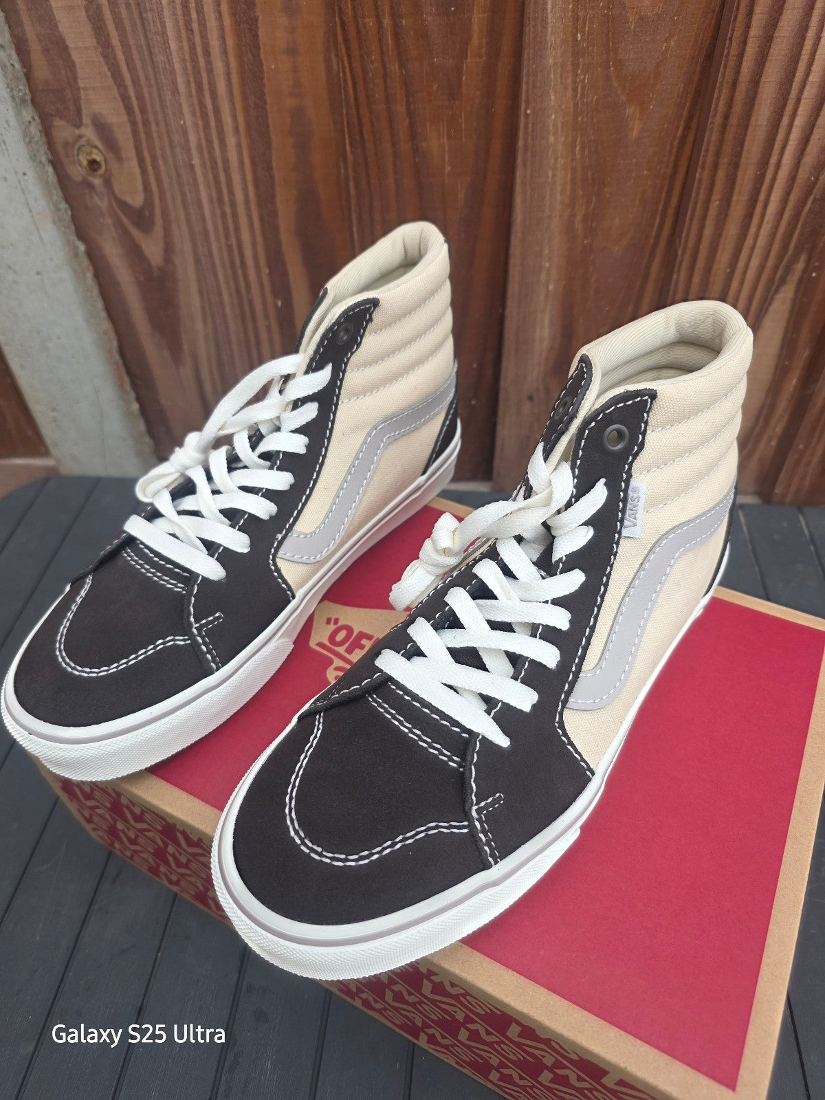 New Vans Filmore Ladies Hi Top Boots - Size UK6 EU 39